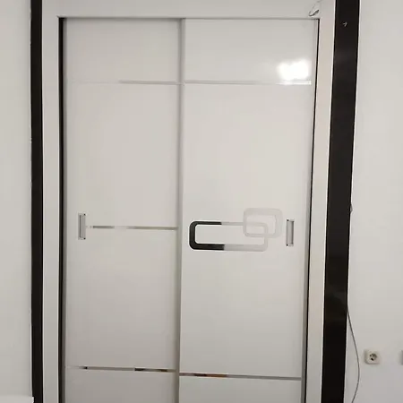 Mia 2 Family Apartment Near City Center Bitola Exterior photo