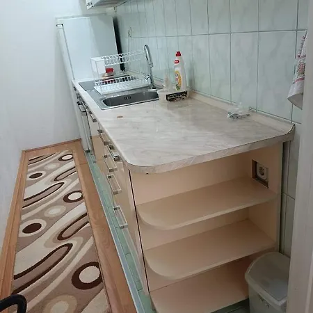 Mia 2 Family Apartment Near City Center Bitola Exterior photo